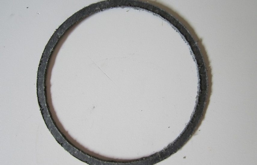 Прокладка под крышку сальника