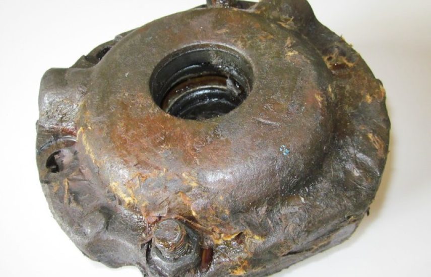 Сальник в сборе в комплекте с крышкой ФУУ80р-29-00а