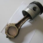 Шатунно-поршневая группа в сборе (без вкладышей) комплект на 1 цилиндр