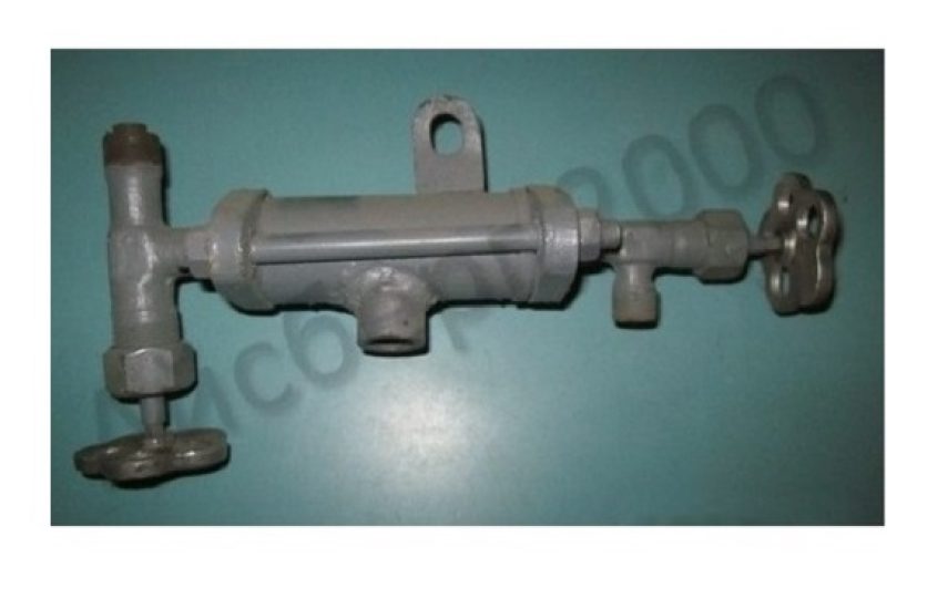 Устройство для возврата масла из маслоотделителя